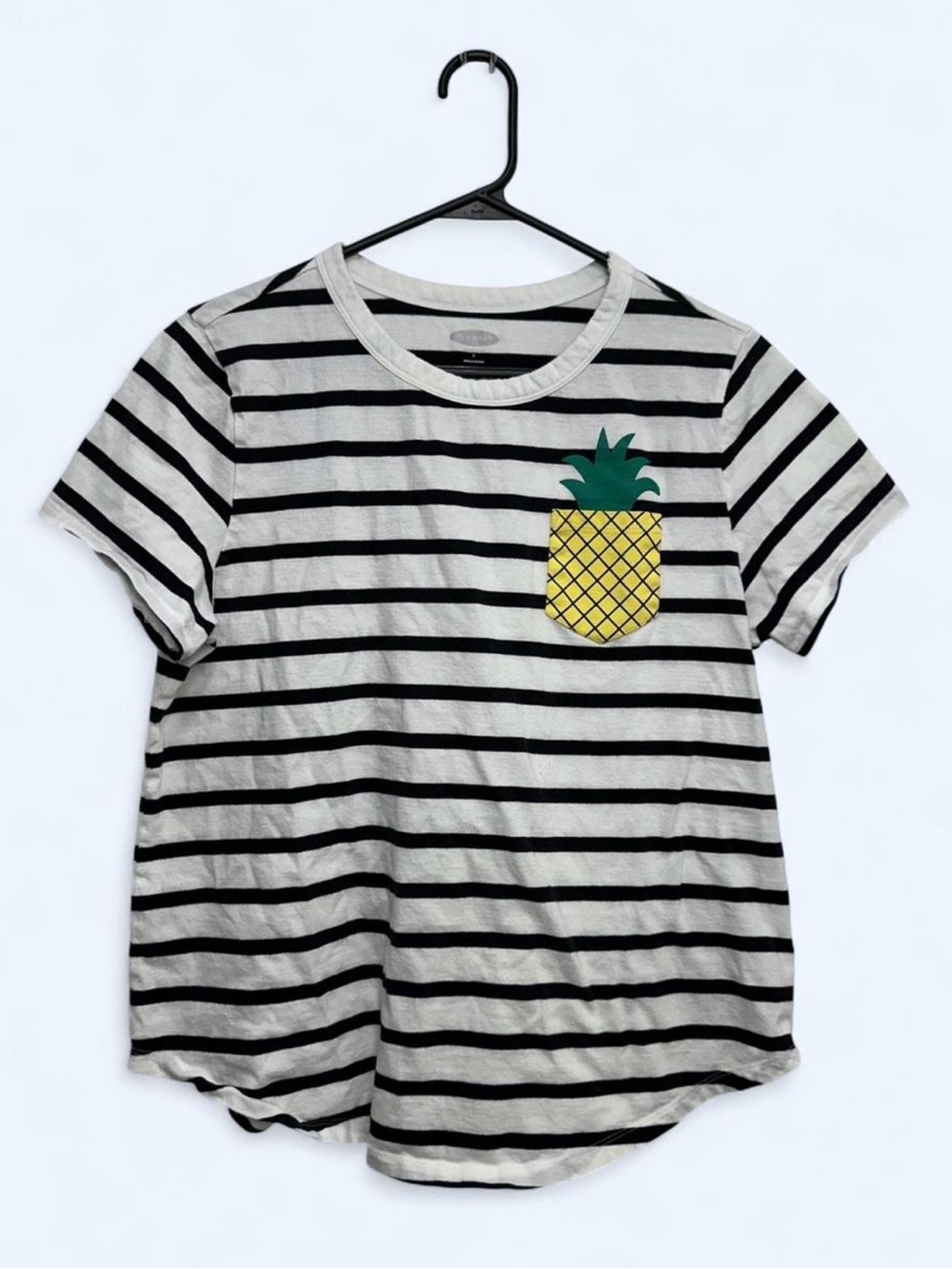 Old Navy EveryWear Striped Pineapple Pocket Graphic Tee Black/White Size Large